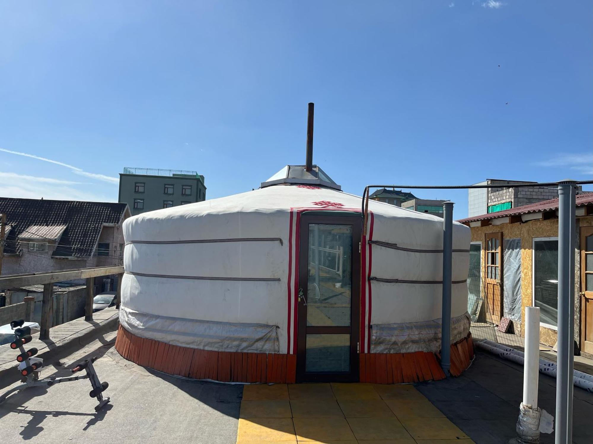 Gana'S Guest House And Tours Ulan Bator Exterior foto